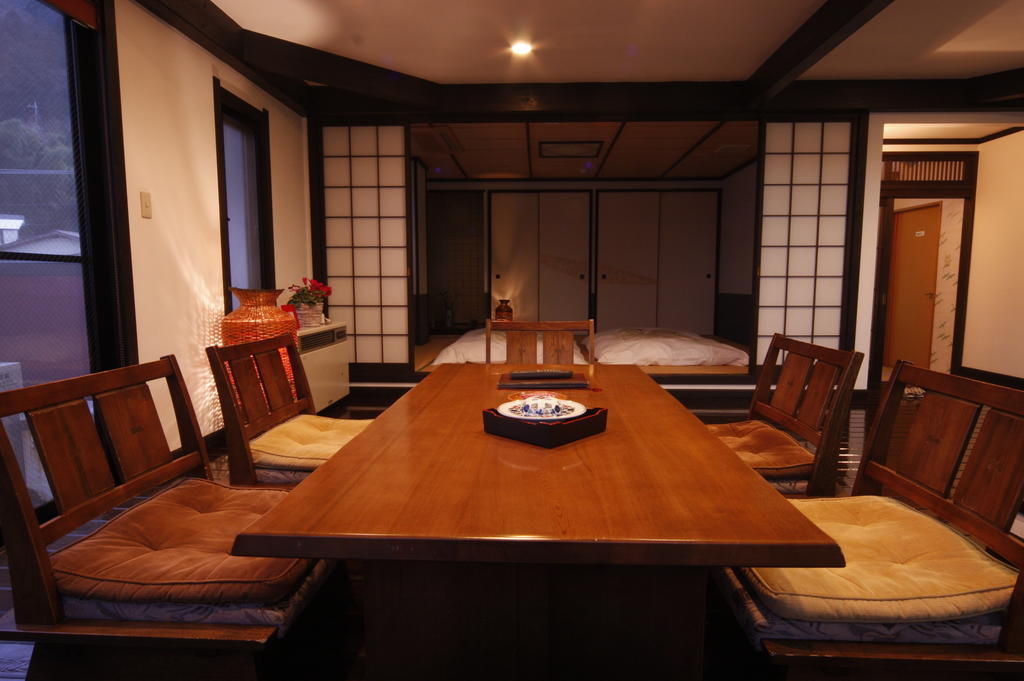 Umimoto Hotell Hakone Rum bild